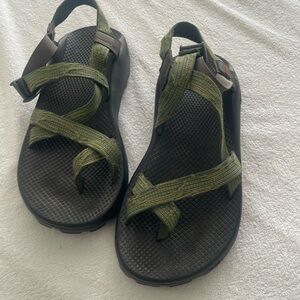 Chaco mens fishpond size 10